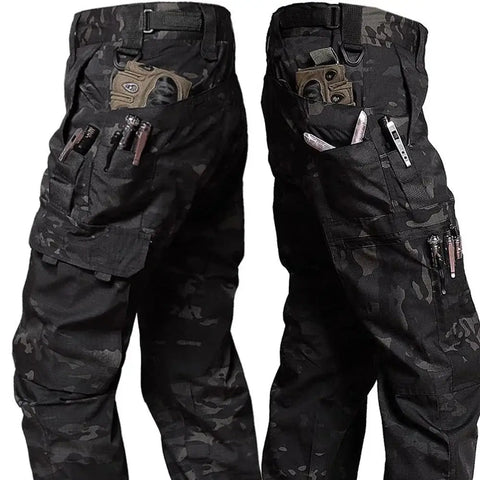 Tactical Cargo Shorts – Built for Durability & Functionality